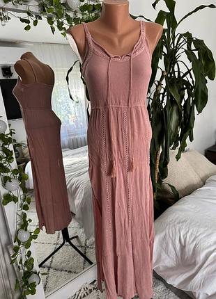 Рожевий сарафан з за'явзками