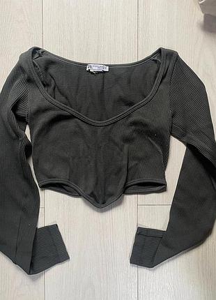 Топ в очень хорошем состоянии, отсутствие,размер xs-s