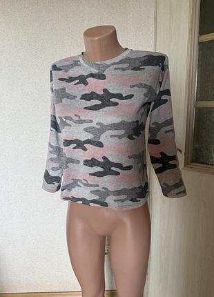 Светр на дівчинку 10-12 років