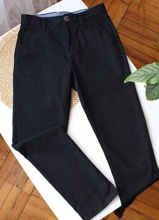 Базовые черные коттоновые брюки чинос next 11 лет