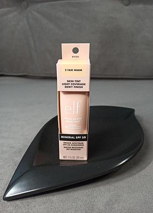 Тональний крем з мінеральним spf 50 e.l.f. cosmetics halo glow skin tint spf 50 in 2w fair, 30ml