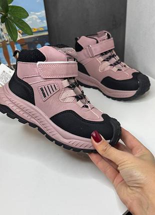 Зтмові черевики на дівчинку