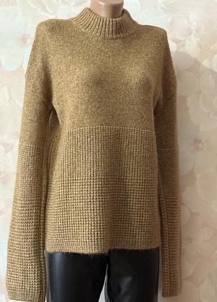 Теплий вовняний светр hugo boss