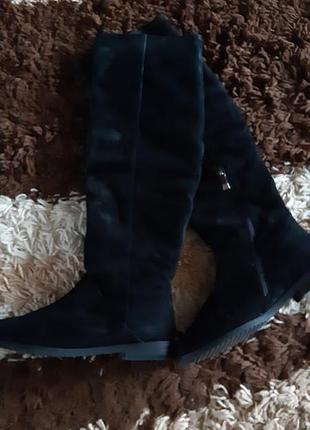 Замшевые деми сапоги.