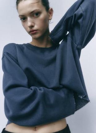 Хлопковый укороченный свитшот с необработанным краем на флисе zara
✨✨✨✨✨✨✨✨✨✨✨✨