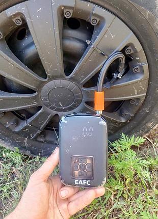Портативний бездротовий насос для накачування коліс авто