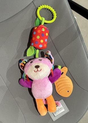 Іграшка підвіска на візок коляску автокрісло котик з гризунцем та брязкальцем