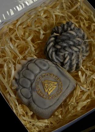 Эксклюзивный бокс свечей ручной работы из соевого, предохраняет лапа медведя и магический узел скандинавский декор руны подарочный набор на хеловин