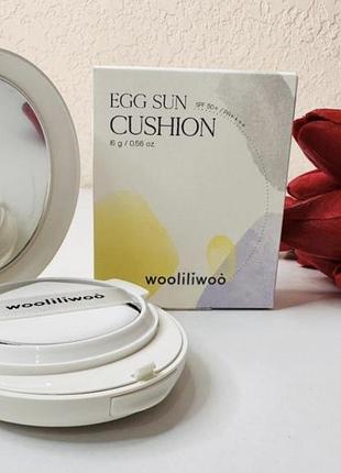 Корейский солнцезащитный крем для лица и для ухода за кожей wooliliwo egg sun cushion spf50+/pa++++.