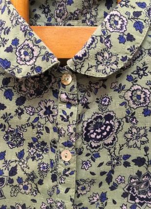 Очень красивая и стильная брендовая рубашечка в цветах..100% коттон.