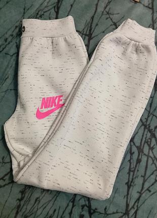 Штаны спортивные nike