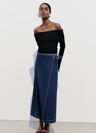 Актуальна джинсова спідниця на запах zara