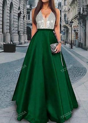 Легкое вечернее атласное платье с сияющими пайетками