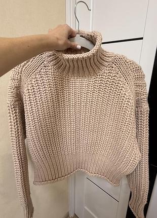 Фірмовий, бежевий светр.h&m. розмір s