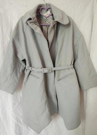 Шерстяное пальто reiss с поясом серо-голубого цвета
