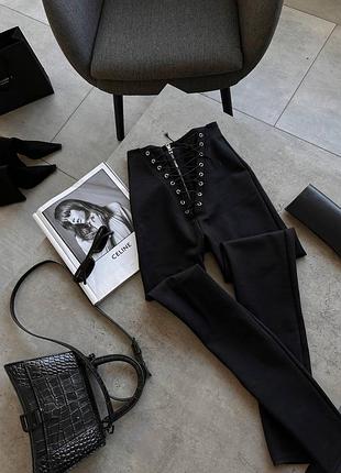 Стильні легінси зі шнурівкою на талії