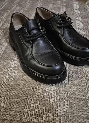 Лоферы 37 размер