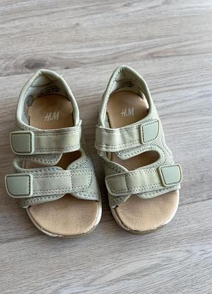 Босоніжки h&m 22 розмір