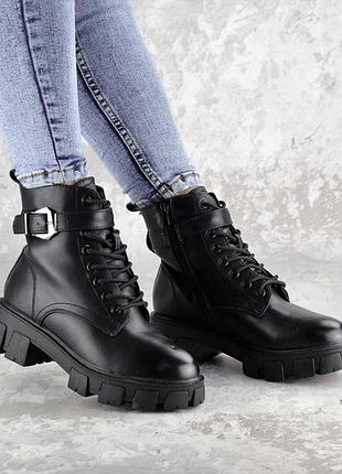 Ботинки женские