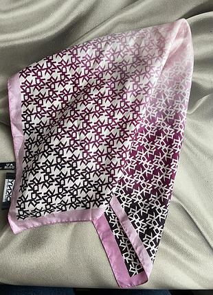 Маленька шовкова хустинка dkny