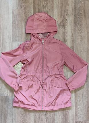 Вітровка на дівчинку, р. 134-146