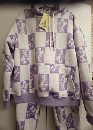 Новый суперовый костюм микки