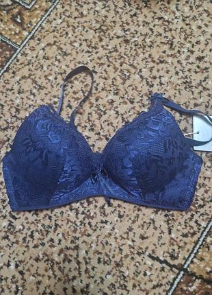 Бюстгальтер