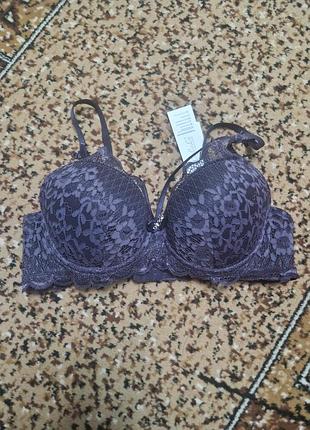 Бюстгальтер