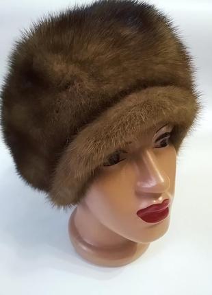 Женская меховая шапка
