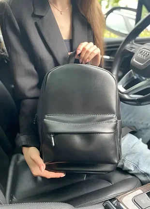 Женский рюкзак из эко кожи черный