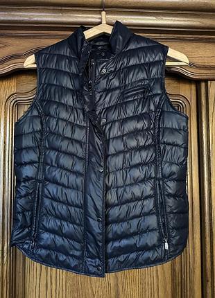 Желетка жіноча