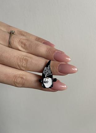 Пін значок металевий брошка «гном із павутиною» — хелловінський пін значок  halloween хелловін геловін