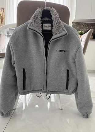Бомбер курточка miu