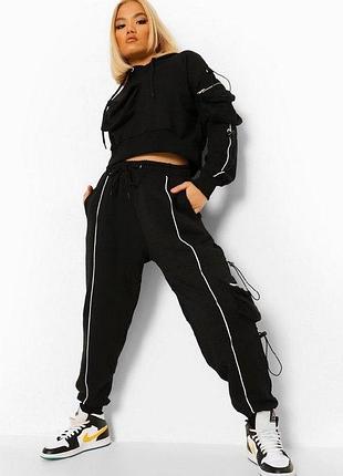 Комфортные черные джоггеры boohoo (новые) — 100% хлопок | высокая посадка, свободный крой | размер s (uk 6/44)