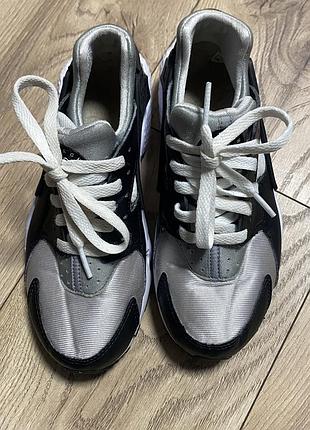 Кросівки nike huarache 4