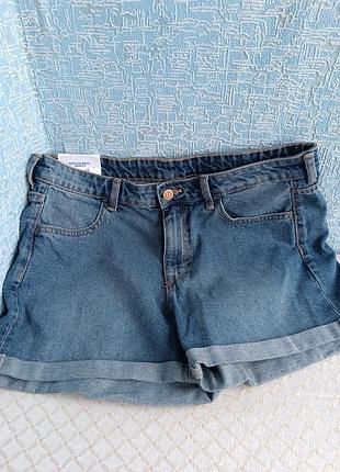 Новые женские шорты бренда h&amp;m.