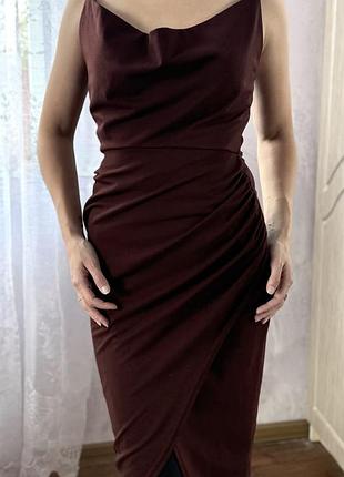 Сукнч від prettylittlething