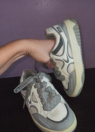 Кроссовки для девочек