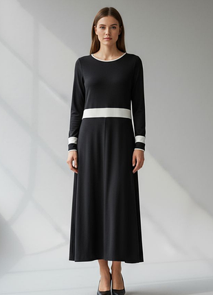 Трикотажное длинное платье с длинным рукавом laura ashley