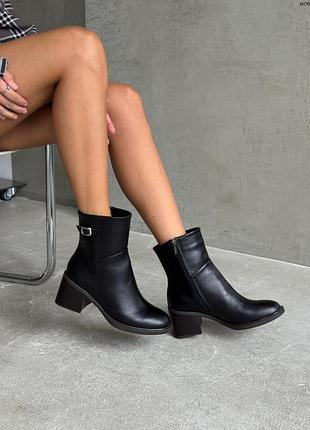 Элегантные классические женские ботинки - стиль, который никогда не выходит из моды💛💙