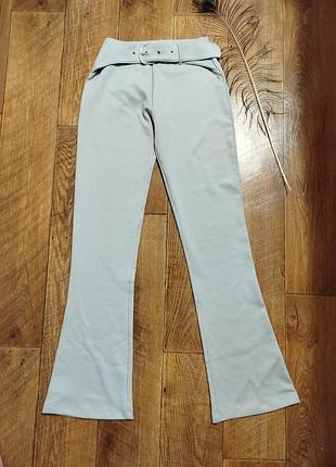 Стильные брюки zara
