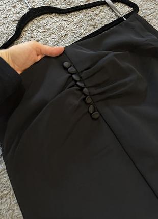 Спідниця з ґудзиками