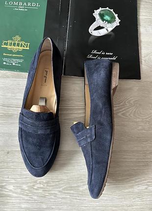 Замшевые туфли лоферы