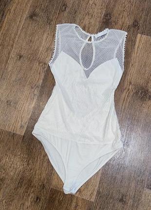 Стильне мереживне боді bershka