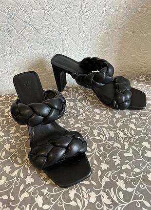 Босоножки мюли h&m