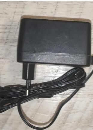 Блок питания трансформаторное зарядное устройство 9v 1a разъем 3.5*1.3