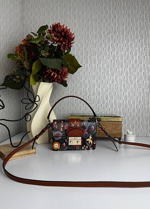 Шкіряна сумка ручної роботи з документами