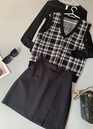 Трендовая мини с разрезом р.м