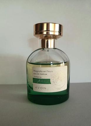 Magnolia en fleurs от avon