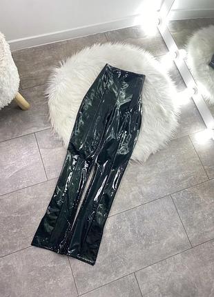 Лакові брюки